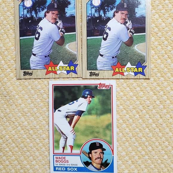 3 WADE BOGGS BASEBALL CARDS - Picture 1 of 2